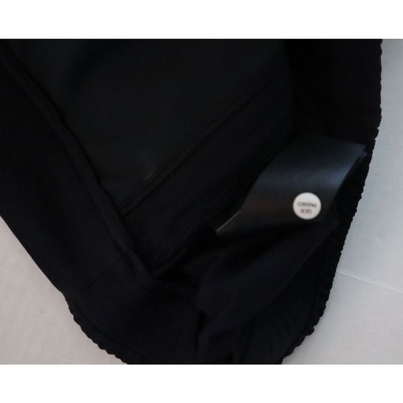 On-Running Women's Sz Medium Black Run On Clouds Active Pants $150 - Picture 6 of 11